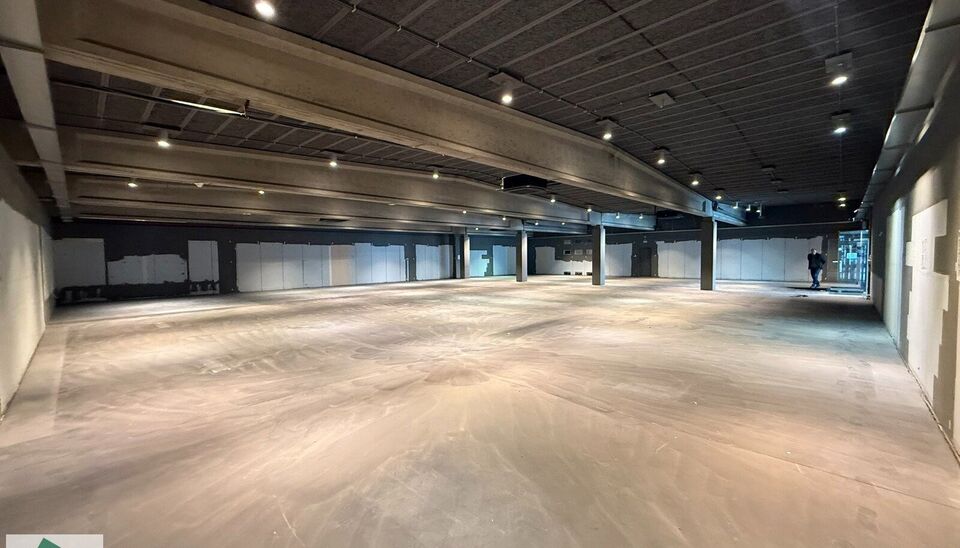 Baanwinkel te huur in Menen