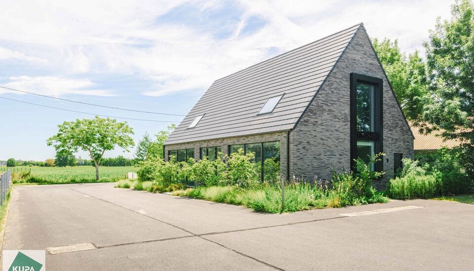 Immeuble polyvalent &agrave; vendre &agrave; Nazareth