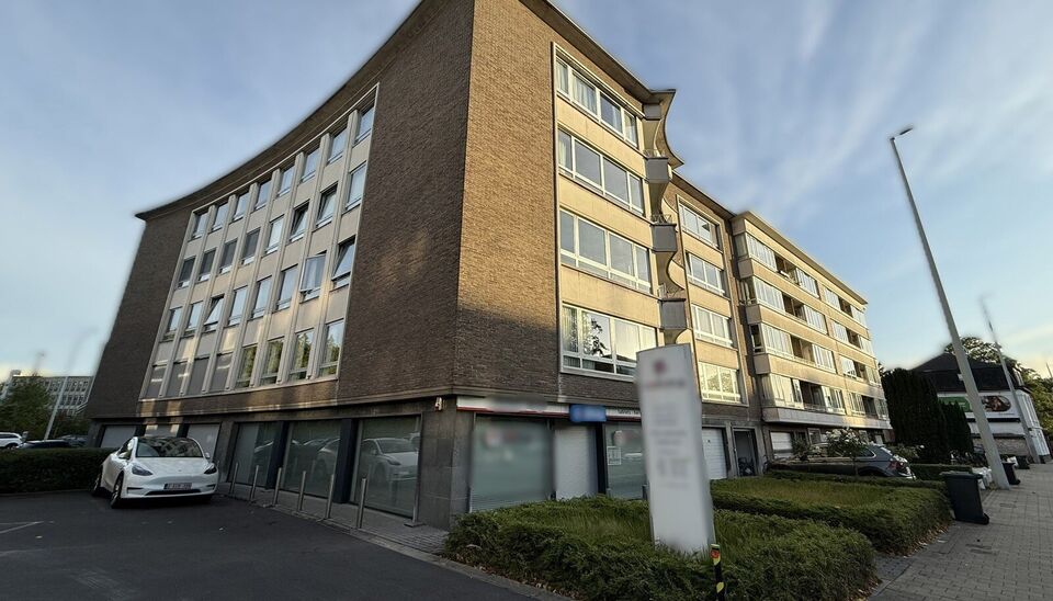 Magasin de peripherie &agrave; vendre &agrave; Gent