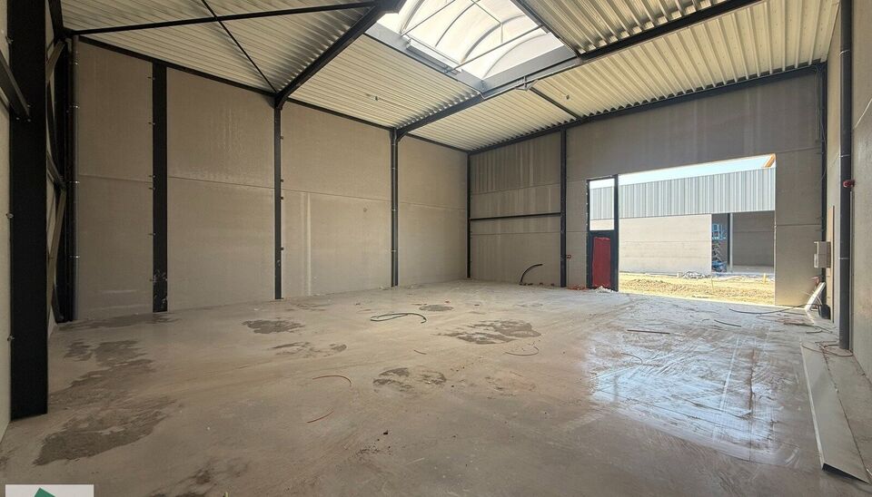 Unit&eacute; pme &agrave; louer &agrave; Anzegem