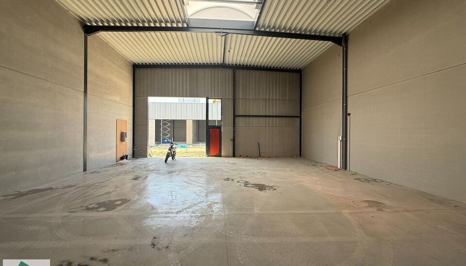 Unit&eacute; pme &agrave; louer &agrave; Anzegem
