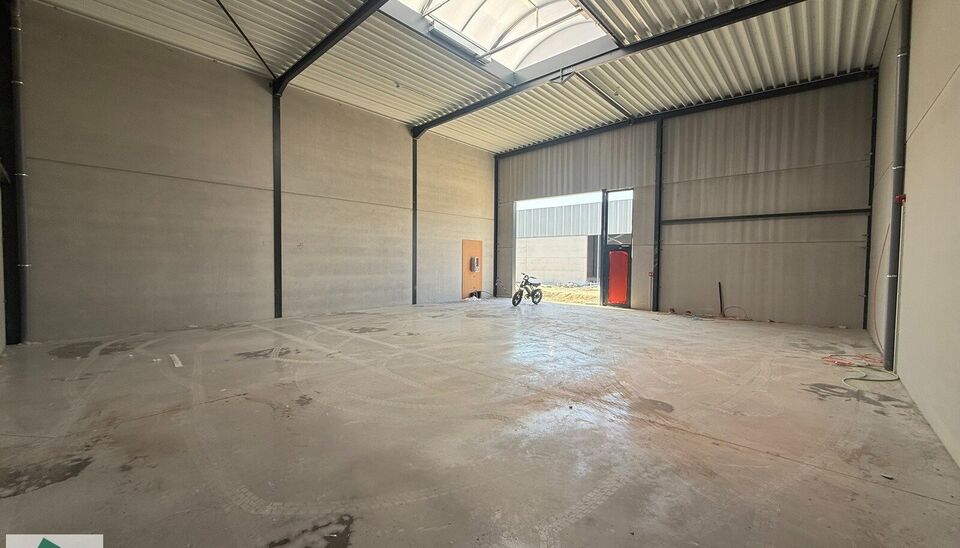 Unit&eacute; pme &agrave; louer &agrave; Anzegem