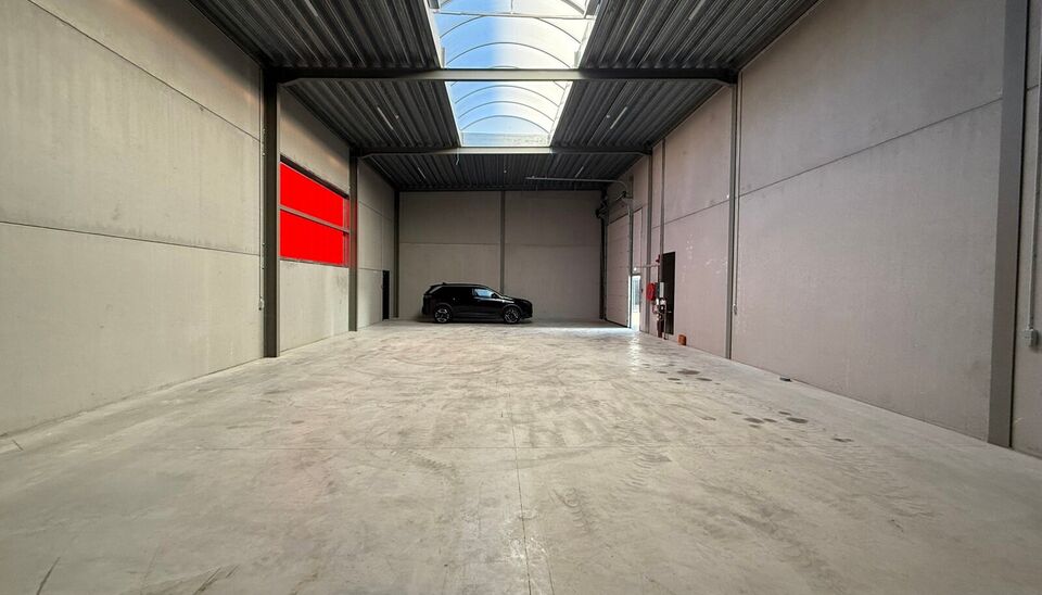 Unit&eacute; pme &agrave; louer &agrave; Evergem