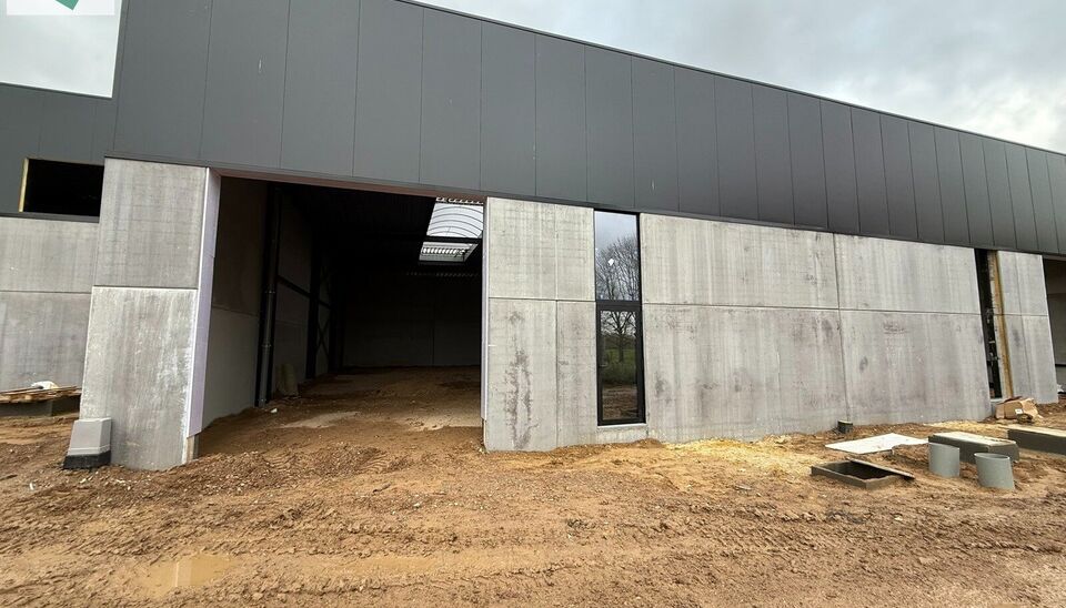 Unit&eacute; pme &agrave; louer &agrave; Herzele