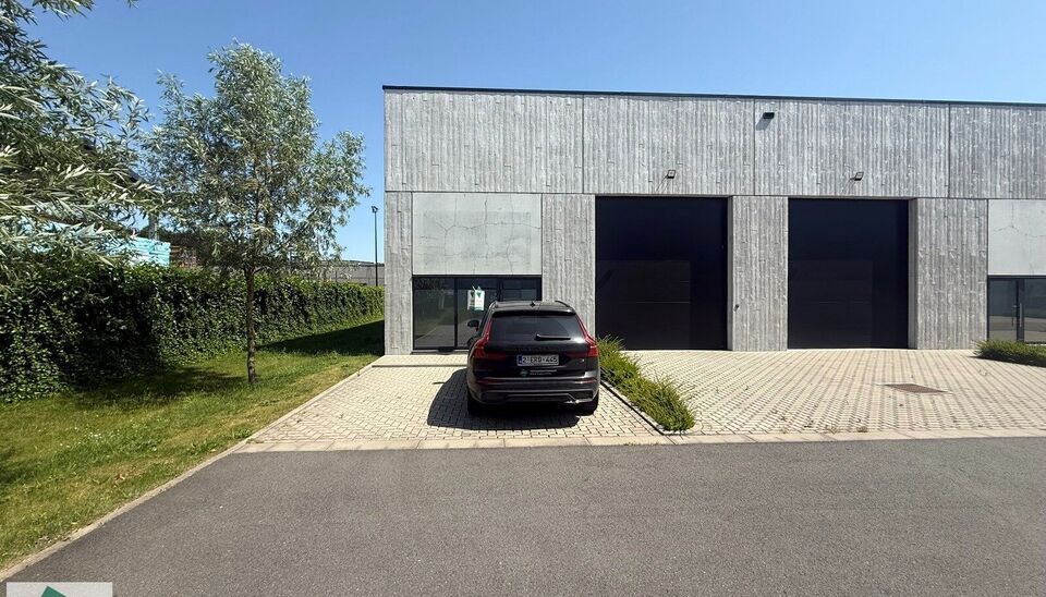 Unit&eacute; pme &agrave; louer &agrave; Waregem