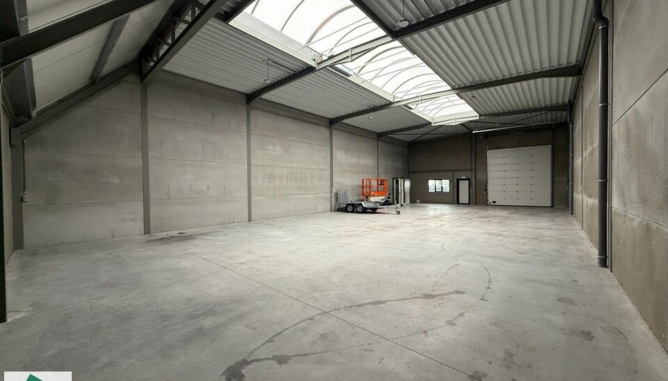 Unit&eacute; pme &agrave; louer &agrave; Waregem