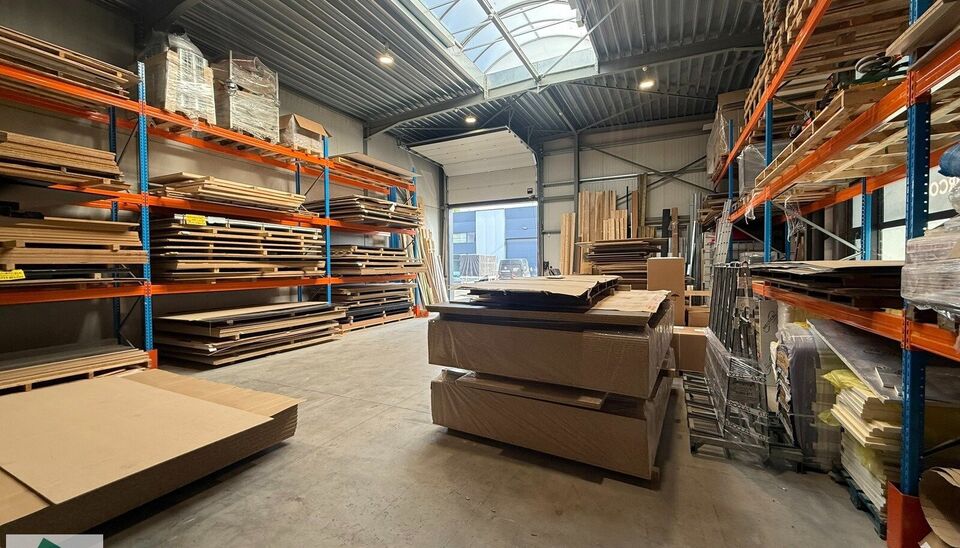 Unit&eacute; pme &agrave; louer &agrave; Wielsbeke