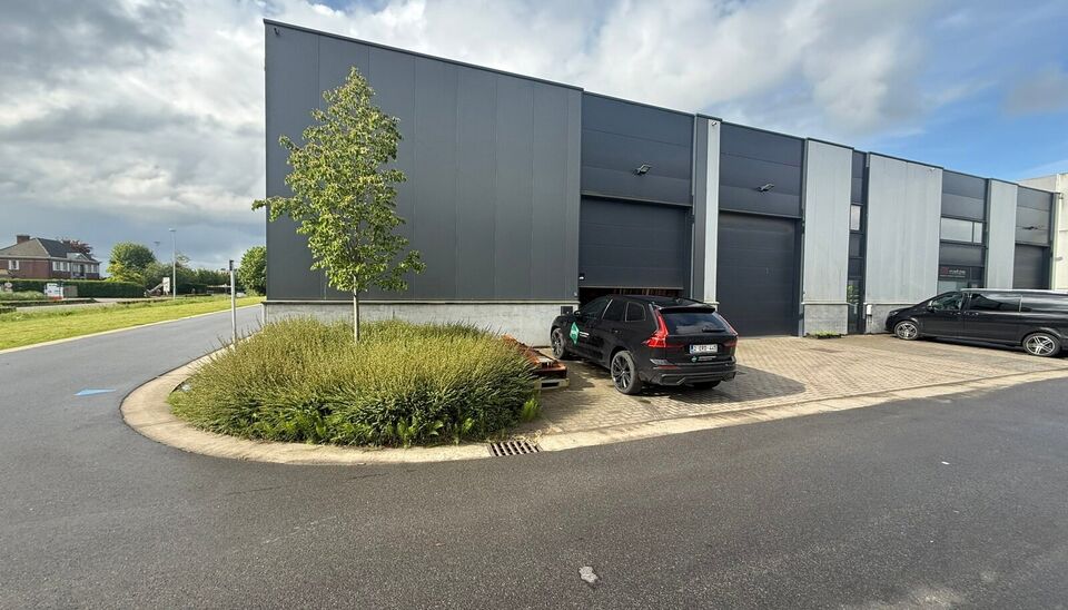 Unit&eacute; pme &agrave; louer &agrave; Wielsbeke