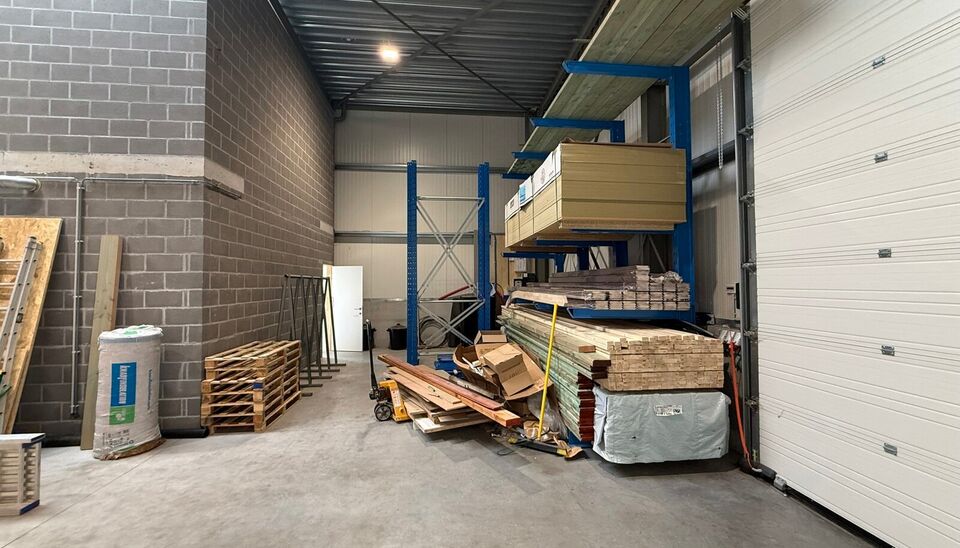 Unit&eacute; pme &agrave; louer &agrave; Wielsbeke