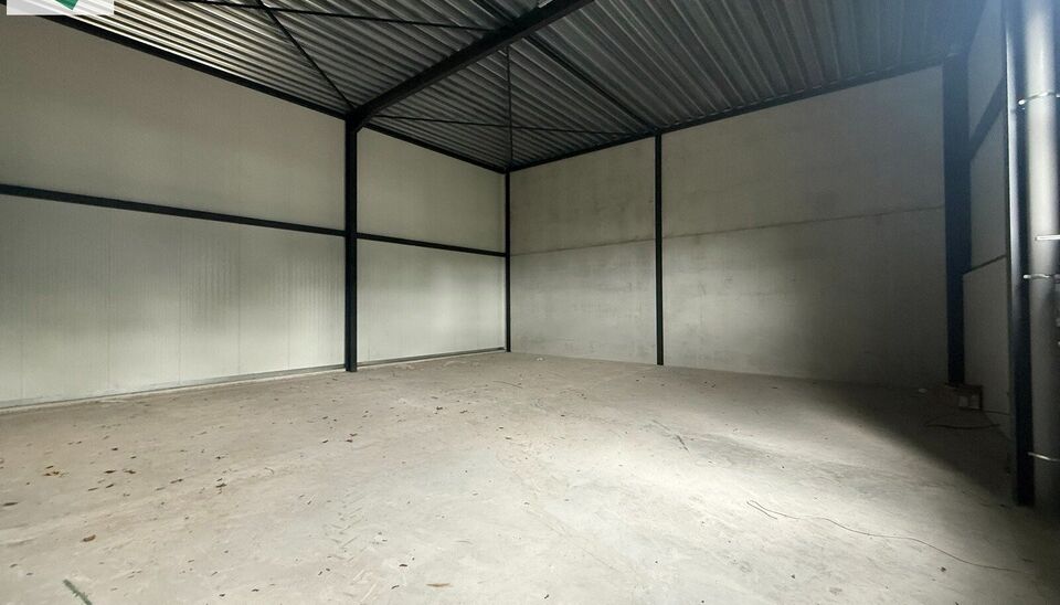 Nouveaux entrep&ocirc;ts &agrave; vendre de 144m&sup2; dans un parc d&rsquo;activit&eacute;s &agrave; Ath

Ces unit&eacute;s PME sont id&eacute;alement situ&eacute;es le long de la Chauss&eacute;e de Mons &agrave; Ath, un emplacement facilement accessible tant pour les entrepreneurs locaux que pour les entreprises 