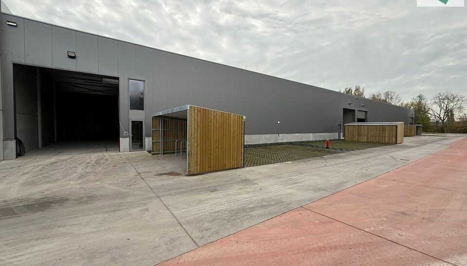 Unit&eacute; pme &agrave; vendre &agrave; Brugge