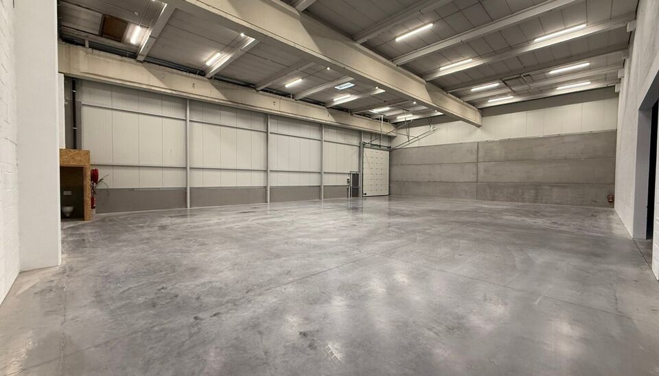 Unit&eacute; pme &agrave; vendre &agrave; Brugge