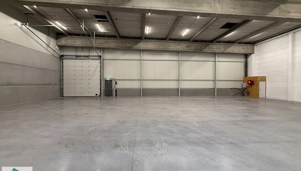Unit&eacute; pme &agrave; vendre &agrave; Brugge
