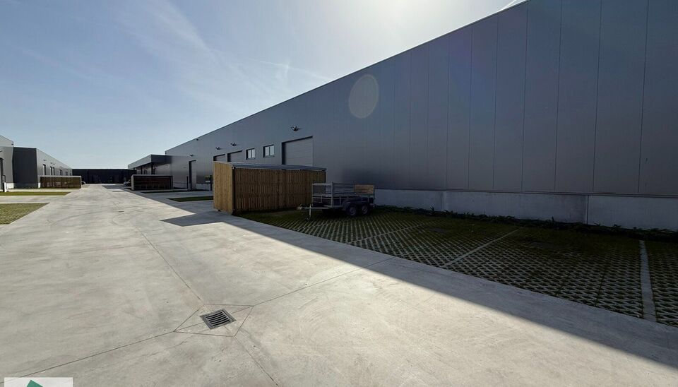 Unit&eacute; pme &agrave; vendre &agrave; Brugge