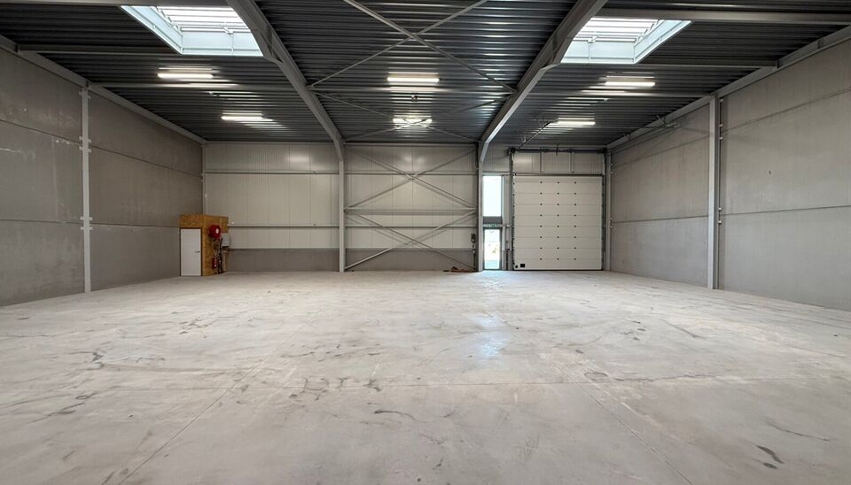 Unit&eacute; pme &agrave; vendre &agrave; Brugge