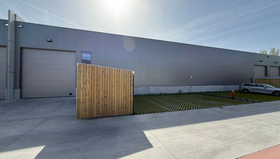 Unit&eacute; pme &agrave; vendre &agrave; Brugge
