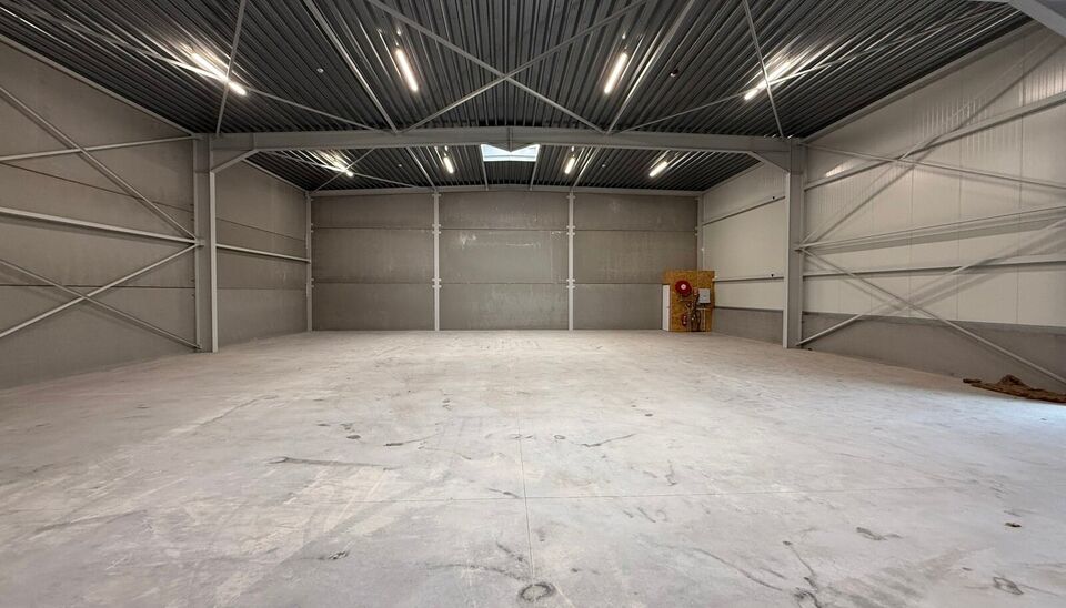 Unit&eacute; pme &agrave; vendre &agrave; Brugge
