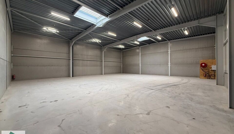 Unit&eacute; pme &agrave; vendre &agrave; Brugge