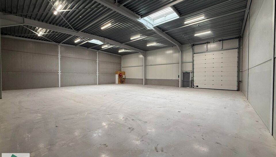 Unit&eacute; pme &agrave; vendre &agrave; Brugge