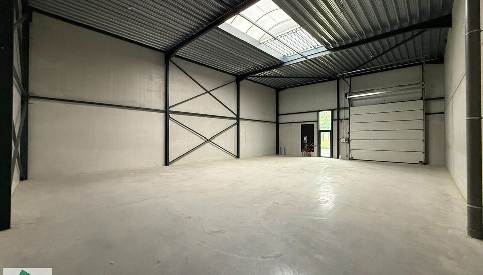 Unit&eacute; pme &agrave; vendre &agrave; Halle Lembeek